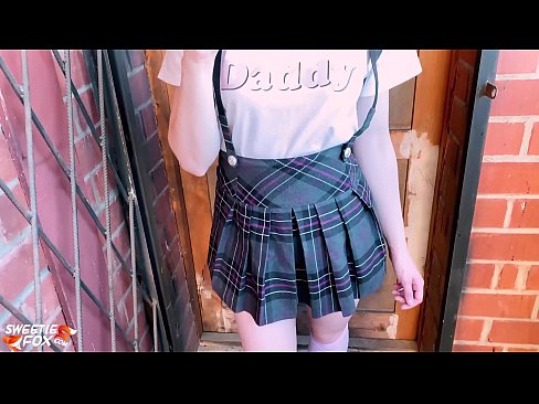 ❤️ Schulmädchen saugt ihren Schwanz tief und fickt statt Unterricht. ️ Porn video bei porn de.kanalmoscow.ru ❤