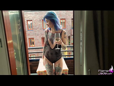 ❤️ Großartiges Mädchen lutscht mit einem Schluck und fickt leidenschaftlich unter freiem Himmel ️ Porn video bei porn de.kanalmoscow.ru ❤
